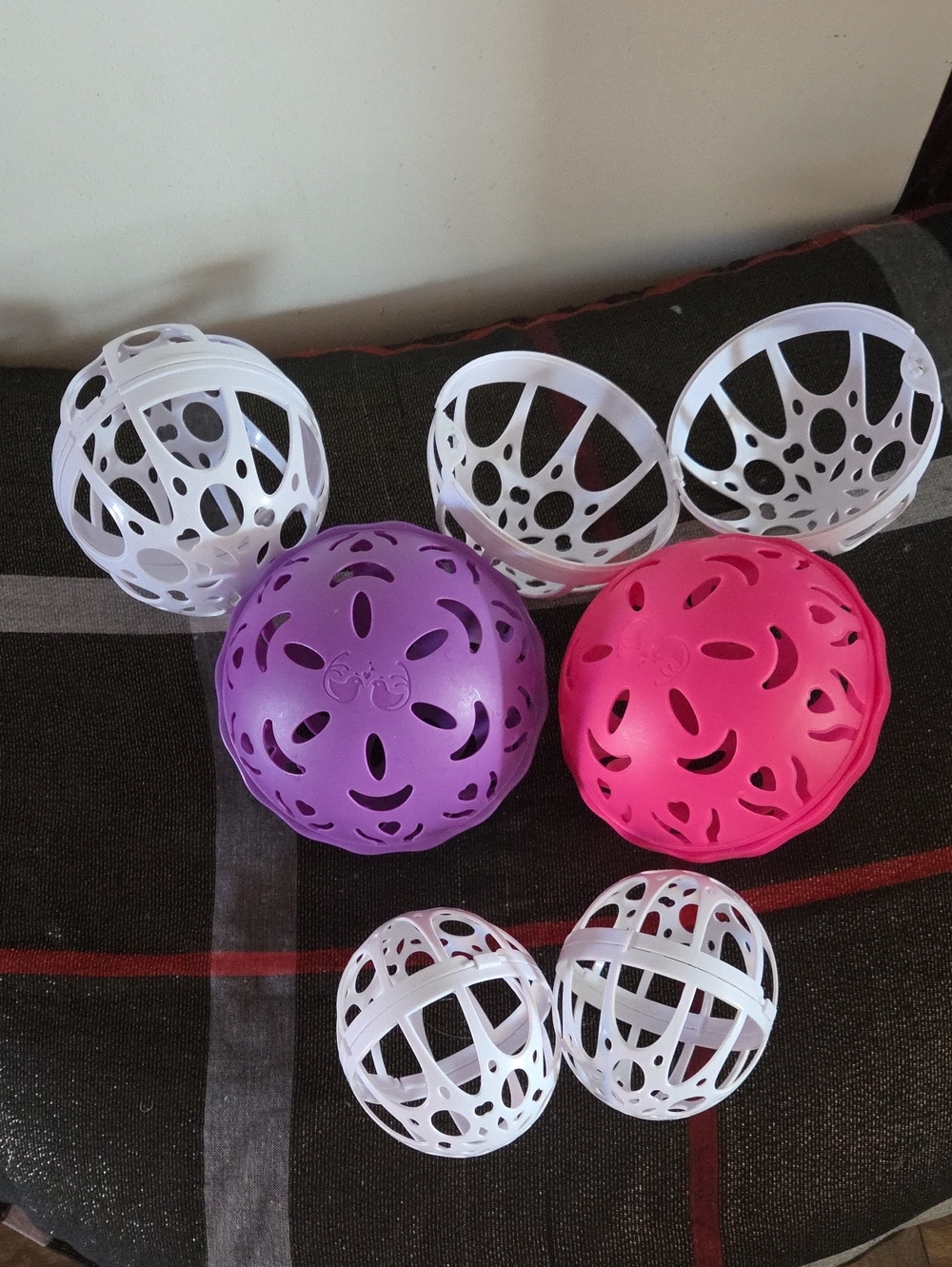 Laundry Balls Set Of 6